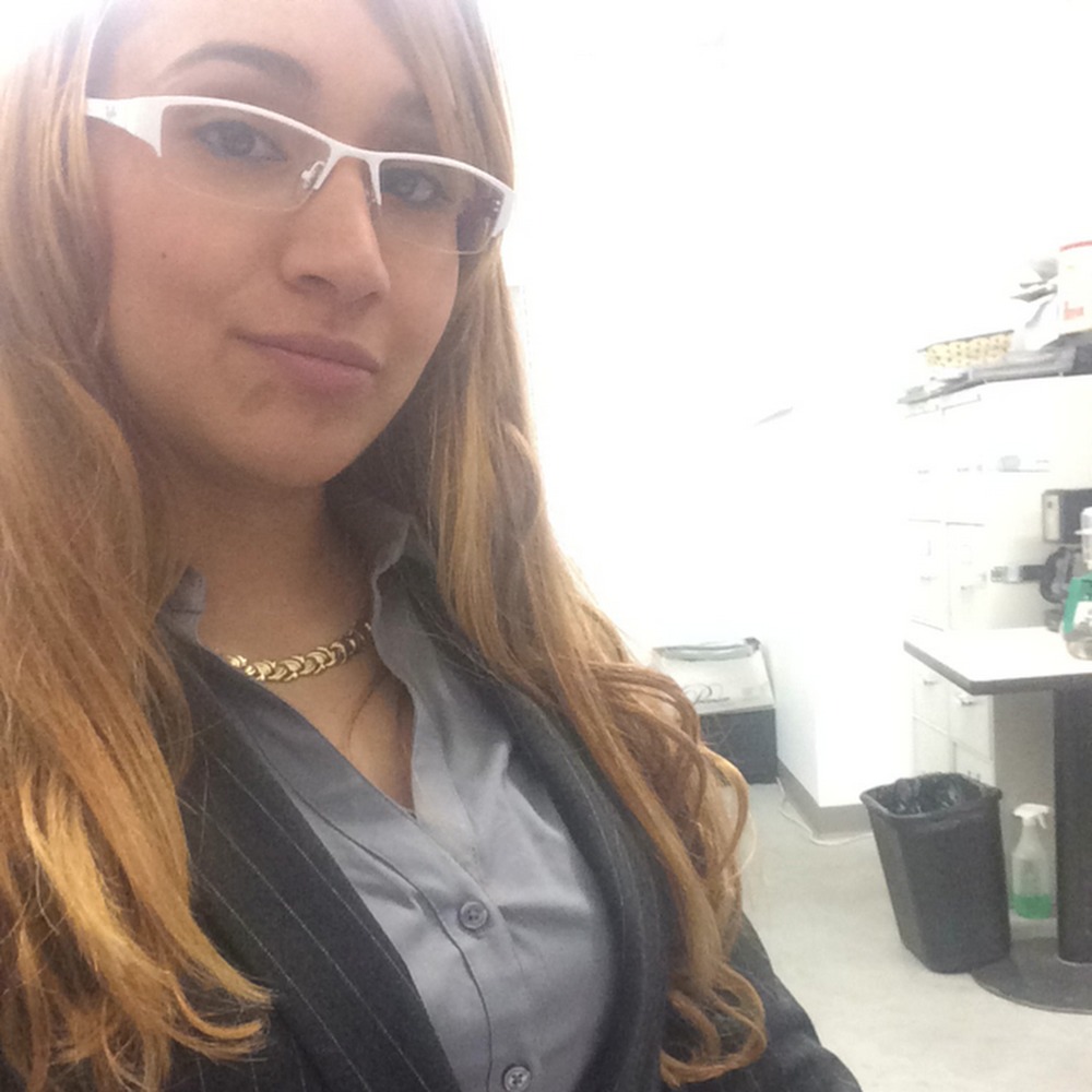 Meet your Posher, Alba